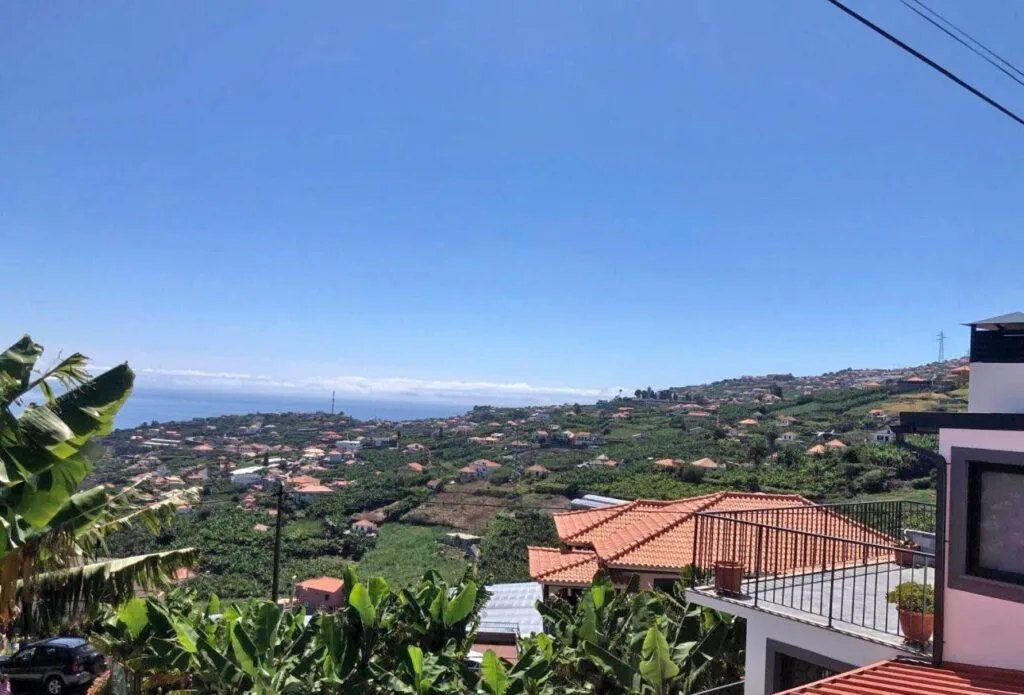 540 m2 building plot on Estrada Livramento, Ponta do Sol, Madeira (photo 1)